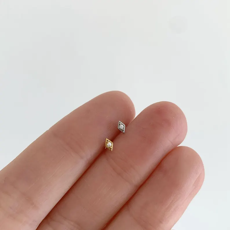 AIDE 1 ud. Pendiente pequeño d - Tragus Flat Back reseña y precio